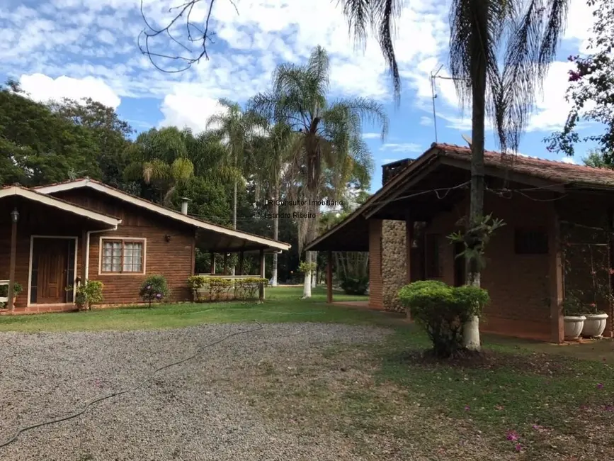 Foto 3 de Chácara com 3 quartos à venda, 300m2 em Chácara Portal das Estâncias, Braganca Paulista - SP