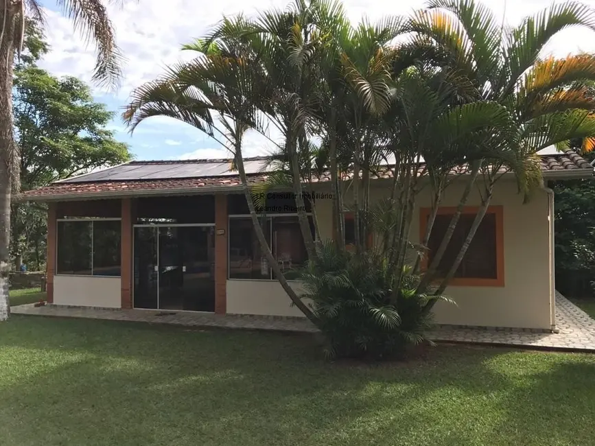 Foto 8 de Chácara com 3 quartos à venda, 300m2 em Chácara Portal das Estâncias, Braganca Paulista - SP