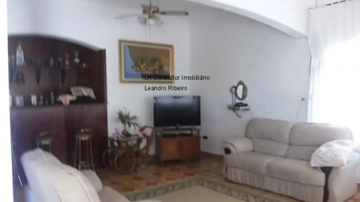 Chácara com 6 quartos à venda, 350m2 em Pinhalzinho - SP - imagem 8 Foto 8 de Chácara com 6 quartos à venda, 350m2 em Pinhalzinho - SP