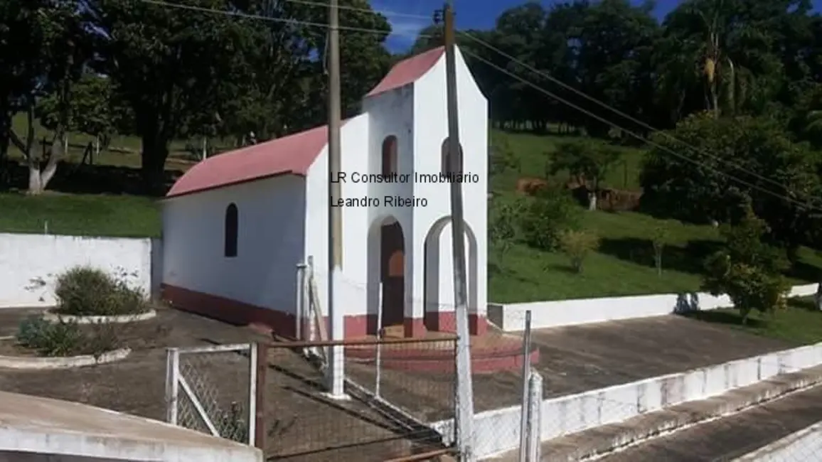 Chácara com 6 quartos à venda, 350m2 em Pinhalzinho - SP - imagem 9 Foto 9 de Chácara com 6 quartos à venda, 350m2 em Pinhalzinho - SP