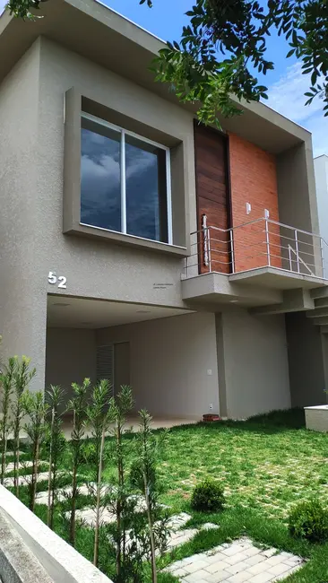 Foto 2 de Casa de Condomínio com 4 quartos à venda, 200m2 em Braganca Paulista - SP