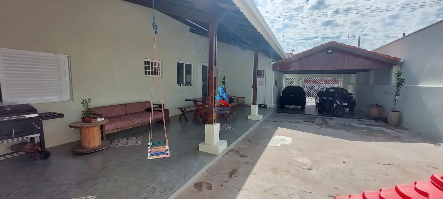 Foto 2 de Casa com 3 quartos à venda, 188m2 em Vila Mota, Braganca Paulista - SP