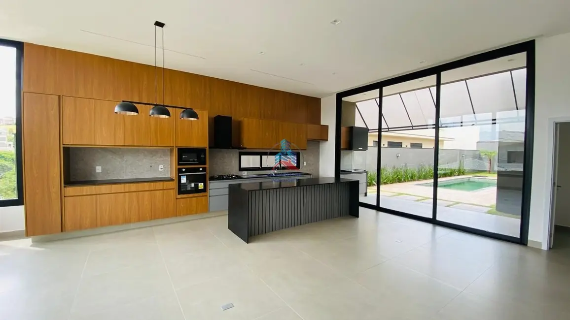 Foto 3 de Casa de Condomínio com 3 quartos à venda, 211m2 em Condomínio Vale das Águas, Braganca Paulista - SP