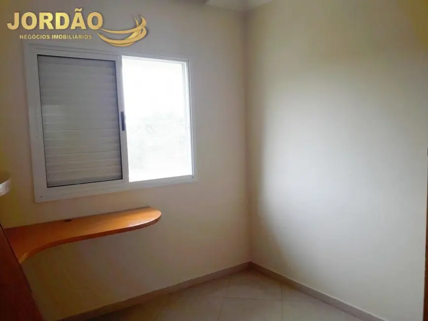 Apartamento com 3 quartos para alugar, 94m2 em Tamboré, Santana De Parnaiba - SP - imagem 4 Foto 4 de Apartamento com 3 quartos para alugar, 94m2 em Tamboré, Santana De Parnaiba - SP