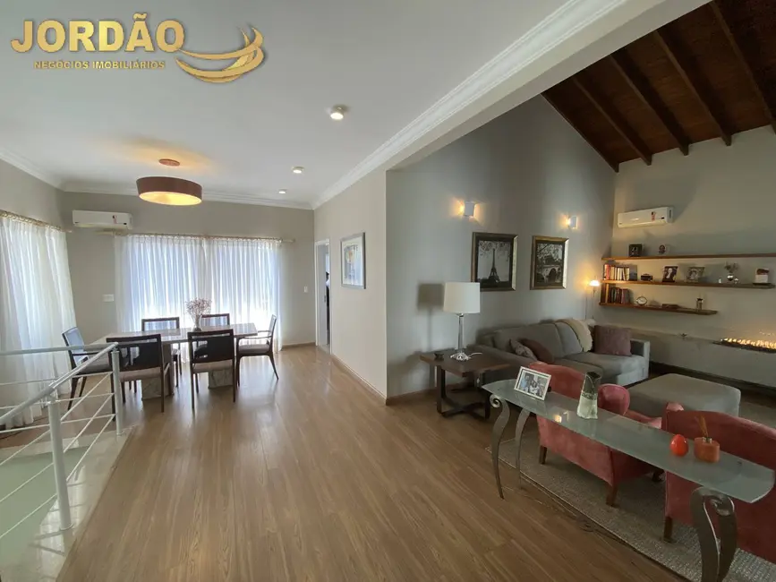 Foto 1 de Casa de Condomínio com 3 quartos à venda em Tamboré, Santana De Parnaiba - SP