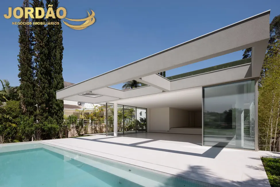 Foto 1 de Casa de Condomínio com 5 quartos à venda e para alugar, 1100m2 em Tamboré, Santana De Parnaiba - SP