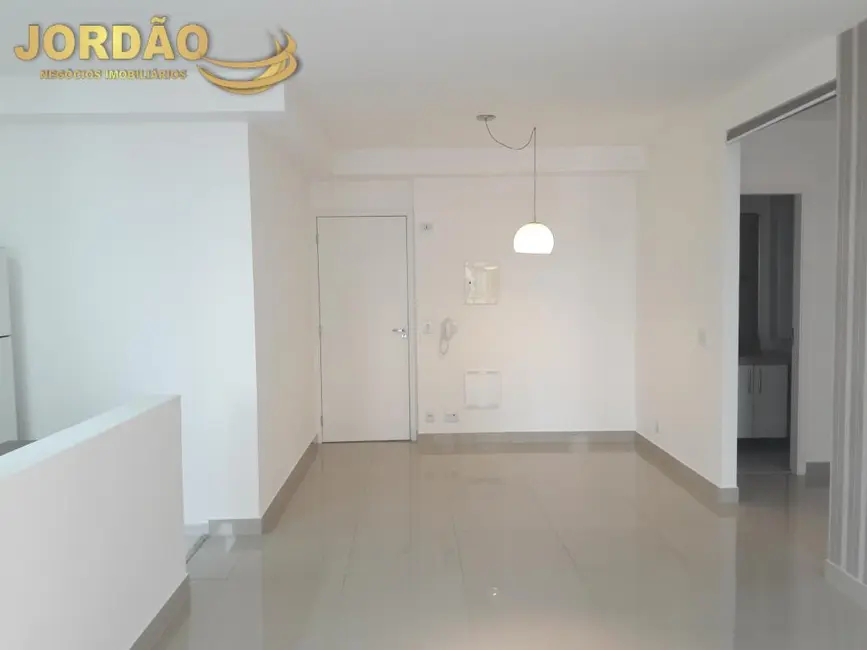 Foto 5 de Apartamento com 1 quarto para alugar, 50m2 em Sítio Tamboré Alphaville, Barueri - SP