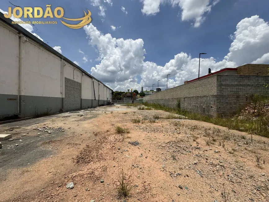 Armazém / Galpão para alugar, 6293m2 em Centro, Barueri - SP - imagem 8 Foto 8 de Armazém / Galpão para alugar, 6293m2 em Centro, Barueri - SP