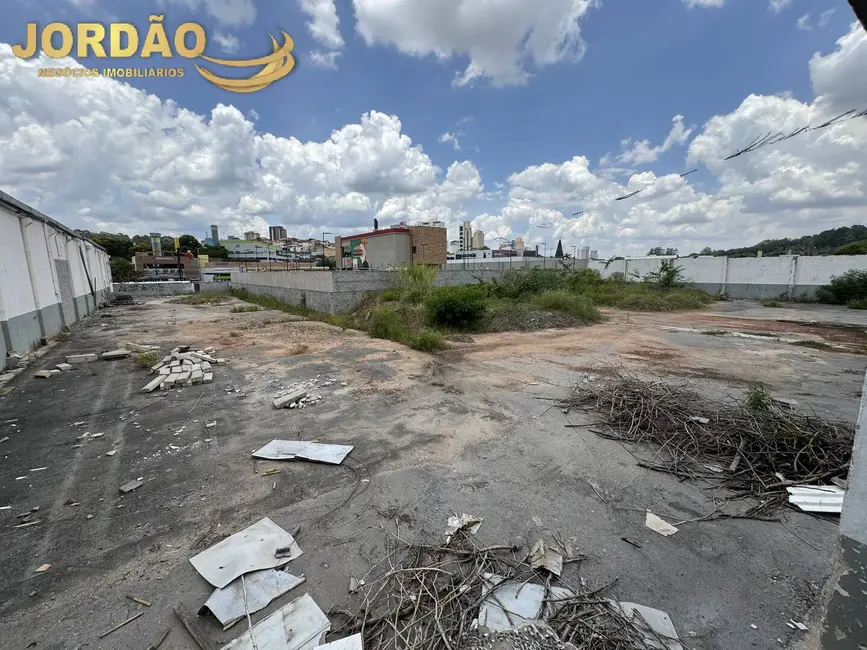 Armazém / Galpão para alugar, 6293m2 em Centro, Barueri - SP - imagem 9 Foto 9 de Armazém / Galpão para alugar, 6293m2 em Centro, Barueri - SP