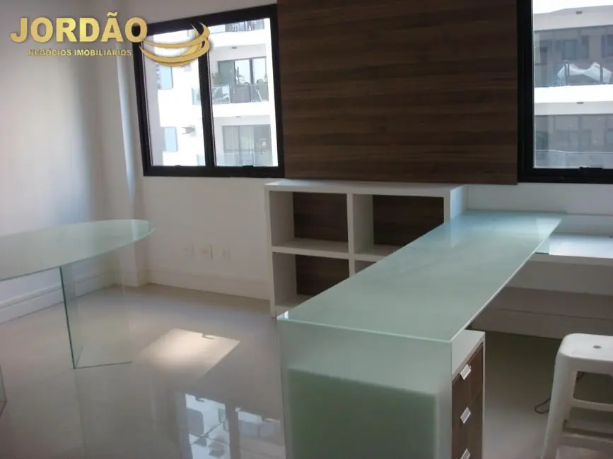 Foto 1 de Sala Comercial para alugar, 32m2 em Barueri, SP