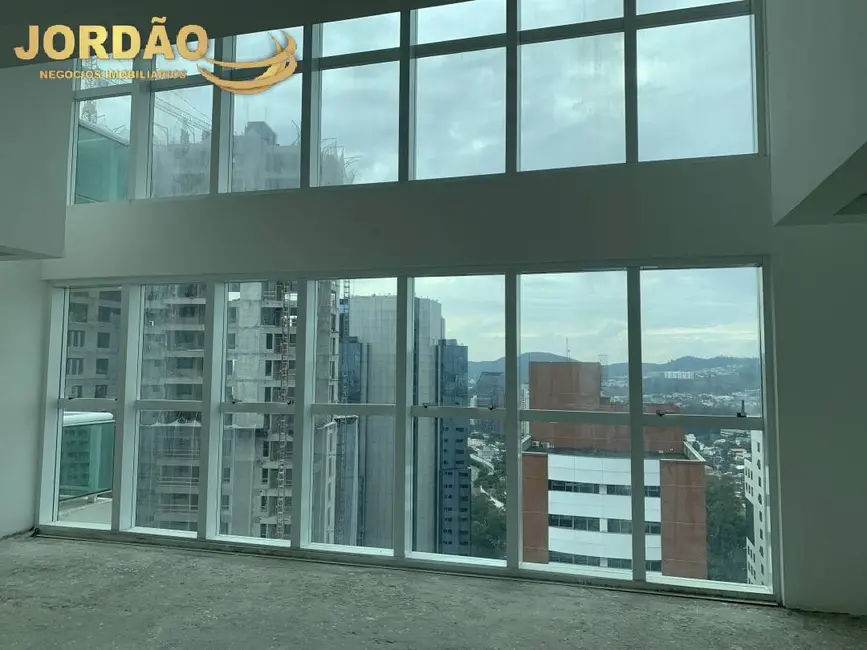 Apartamento com 4 quartos à venda, 750m2 em Alphaville Industrial, Barueri - SP - imagem 4 Foto 4 de Apartamento com 4 quartos à venda, 750m2 em Alphaville Industrial, Barueri - SP