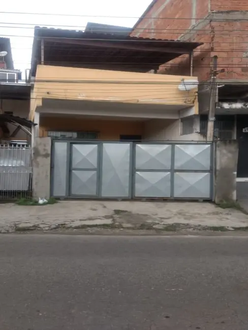 Foto 1 de Casa com 2 quartos à venda, 120m2 em Duque De Caxias - RJ