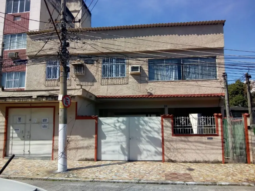 Foto 1 de Casa com 3 quartos à venda, 360m2 em Duque De Caxias - RJ