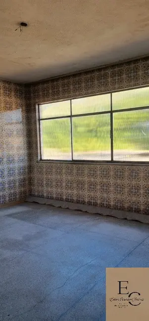 Casa com 3 quartos à venda, 360m2 em Duque De Caxias - RJ - imagem 6 Foto 6 de Casa com 3 quartos à venda, 360m2 em Duque De Caxias - RJ