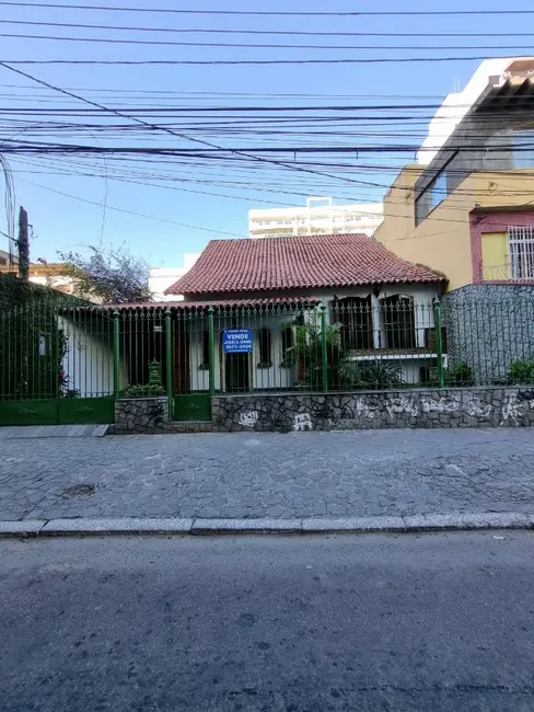 Foto 1 de Casa com 4 quartos à venda e para alugar, 360m2 em Jardim Vinte e Cinco de Agosto, Duque De Caxias - RJ