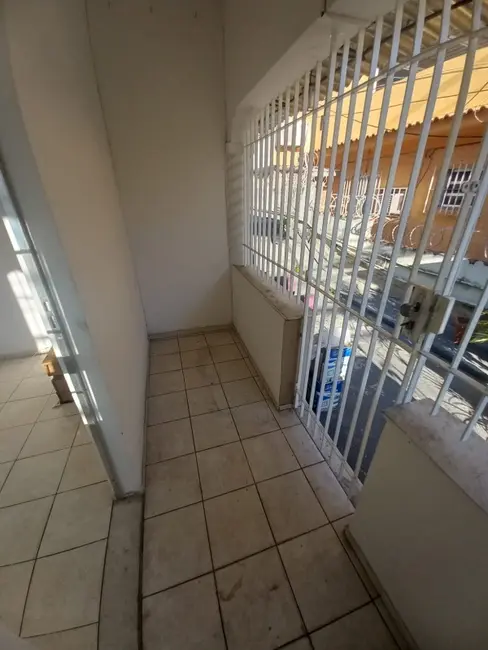 Casa com 2 quartos à venda, 70m2 em Jardim Vinte e Cinco de Agosto, Duque De Caxias - RJ - imagem 3 Foto 3 de Casa com 2 quartos à venda, 70m2 em Jardim Vinte e Cinco de Agosto, Duque De Caxias - RJ