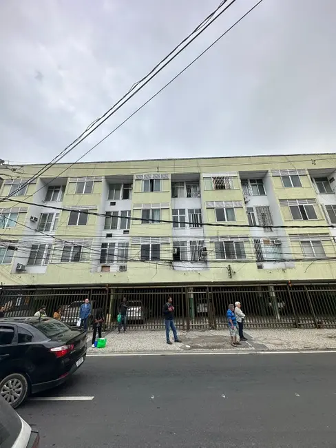 Foto 1 de Apartamento com 2 quartos para alugar, 70m2 em Jardim Vinte e Cinco de Agosto, Duque De Caxias - RJ