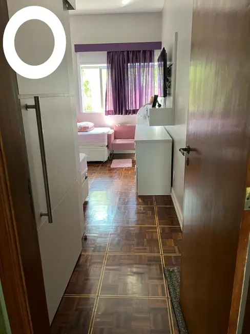 Apartamento com 3 quartos à venda, 132m2 em Jardim Vinte e Cinco de Agosto, Duque De Caxias - RJ - imagem 9 Foto 9 de Apartamento com 3 quartos à venda, 132m2 em Jardim Vinte e Cinco de Agosto, Duque De Caxias - RJ
