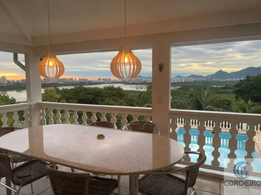 Casa de Condomínio com 4 quartos à venda, 332m2 em Itanhangá, Rio De Janeiro - RJ - imagem 7 Foto 7 de Casa de Condomínio com 4 quartos à venda, 332m2 em Itanhangá, Rio De Janeiro - RJ