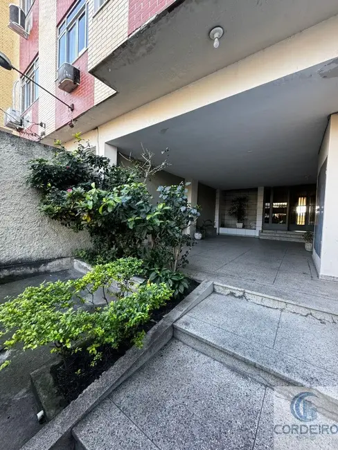 Apartamento com 3 quartos à venda, 90m2 em Centro, Duque De Caxias - RJ - imagem 3 Foto 3 de Apartamento com 3 quartos à venda, 90m2 em Centro, Duque De Caxias - RJ