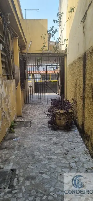 Sala Comercial com 10 quartos para alugar, 204m2 em Jardim Vinte e Cinco de Agosto, Duque De Caxias - RJ - imagem 3 Foto 3 de Sala Comercial com 10 quartos para alugar, 204m2 em Jardim Vinte e Cinco de Agosto, Duque De Caxias - RJ