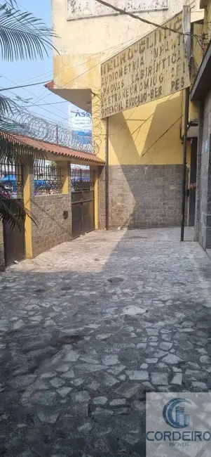 Sala Comercial com 10 quartos para alugar, 204m2 em Jardim Vinte e Cinco de Agosto, Duque De Caxias - RJ - imagem 2 Foto 2 de Sala Comercial com 10 quartos para alugar, 204m2 em Jardim Vinte e Cinco de Agosto, Duque De Caxias - RJ