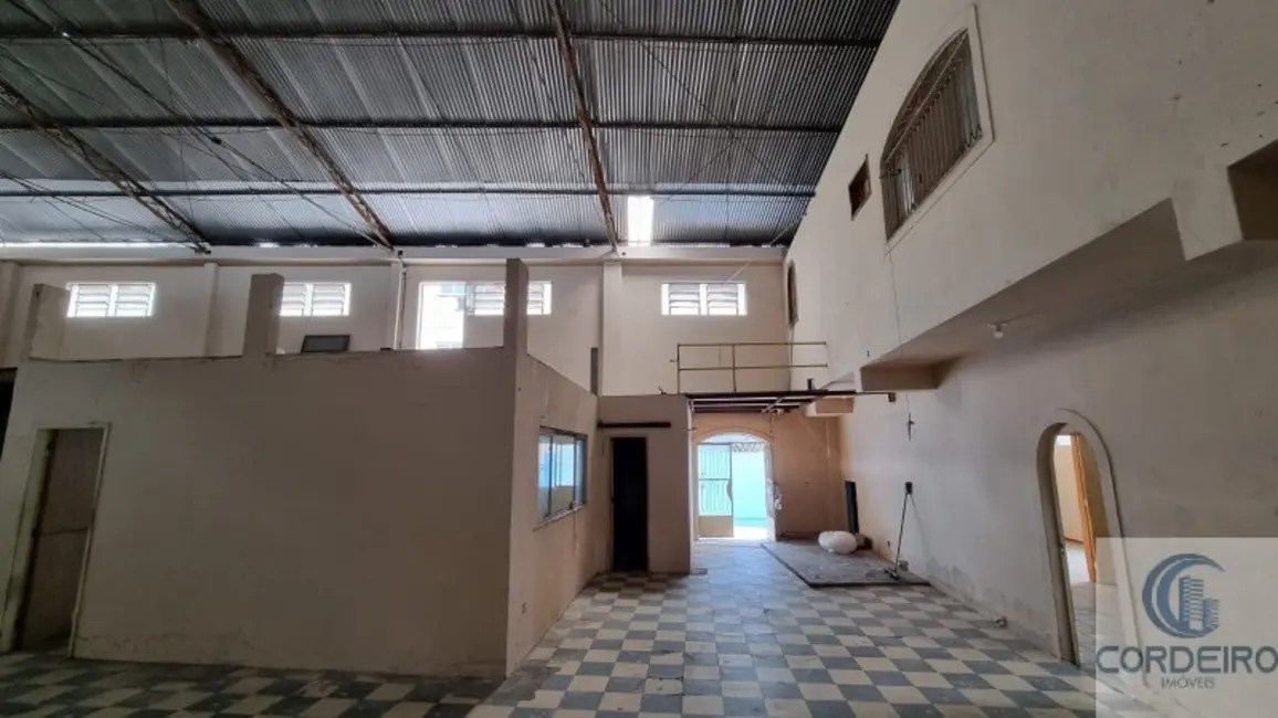Armazém / Galpão para alugar, 640m2 em Jardim Vinte e Cinco de Agosto, Duque De Caxias - RJ - imagem 9 Foto 9 de Armazém / Galpão para alugar, 640m2 em Jardim Vinte e Cinco de Agosto, Duque De Caxias - RJ