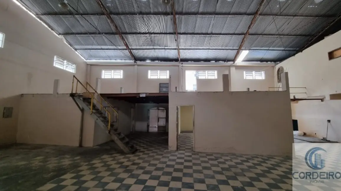 Armazém / Galpão para alugar, 640m2 em Jardim Vinte e Cinco de Agosto, Duque De Caxias - RJ - imagem 8 Foto 8 de Armazém / Galpão para alugar, 640m2 em Jardim Vinte e Cinco de Agosto, Duque De Caxias - RJ