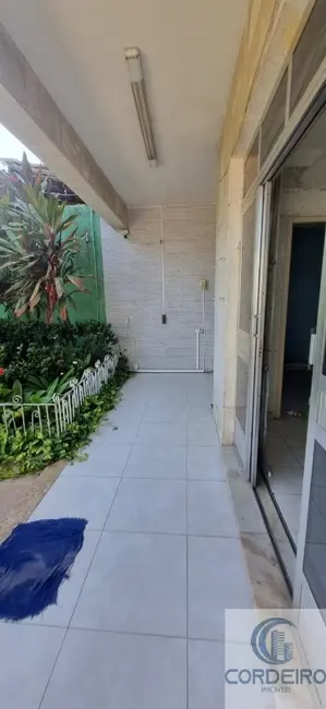 Casa com 4 quartos à venda e para alugar, 270m2 em Jardim Vinte e Cinco de Agosto, Duque De Caxias - RJ - imagem 5 Foto 5 de Casa com 4 quartos à venda e para alugar, 270m2 em Jardim Vinte e Cinco de Agosto, Duque De Caxias - RJ