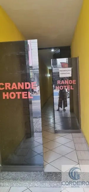 Foto 2 de Apartamento com 32 quartos à venda e para alugar, 900m2 em Centro, Duque De Caxias - RJ