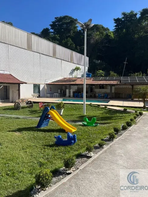 Sítio / Rancho com 5 quartos à venda, 6000m2 em Jardim Primavera, Duque De Caxias - RJ - imagem 4 Foto 4 de Sítio / Rancho com 5 quartos à venda, 6000m2 em Jardim Primavera, Duque De Caxias - RJ