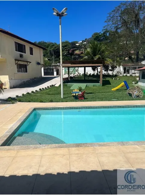 Sítio / Rancho com 5 quartos à venda, 6000m2 em Jardim Primavera, Duque De Caxias - RJ - imagem 3 Foto 3 de Sítio / Rancho com 5 quartos à venda, 6000m2 em Jardim Primavera, Duque De Caxias - RJ