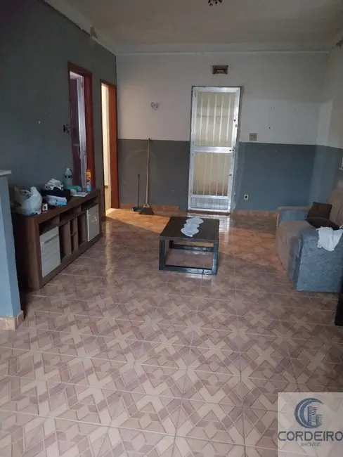 Casa com 2 quartos à venda, 98m2 em Jardim Vinte e Cinco de Agosto, Duque De Caxias - RJ - imagem 5 Foto 5 de Casa com 2 quartos à venda, 98m2 em Jardim Vinte e Cinco de Agosto, Duque De Caxias - RJ