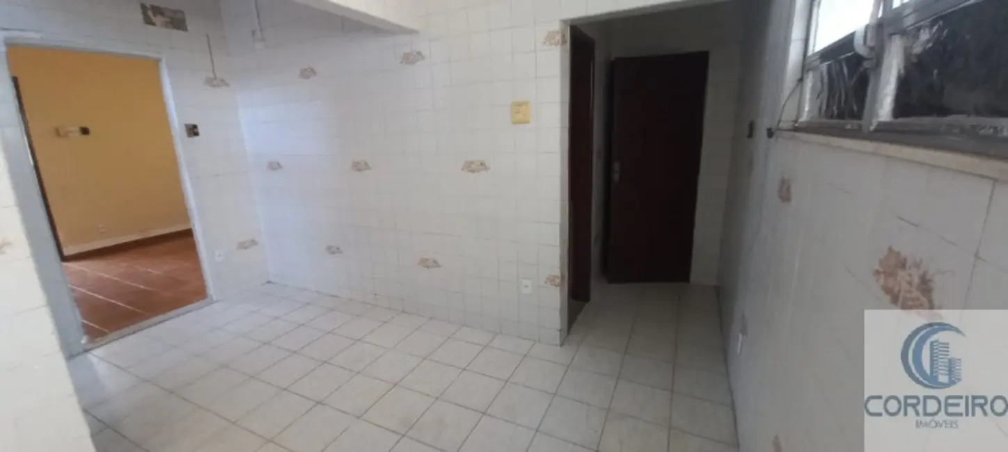 Casa com 4 quartos à venda, 345m2 em Vila São Luís, Duque De Caxias - RJ - imagem 8 Foto 8 de Casa com 4 quartos à venda, 345m2 em Vila São Luís, Duque De Caxias - RJ