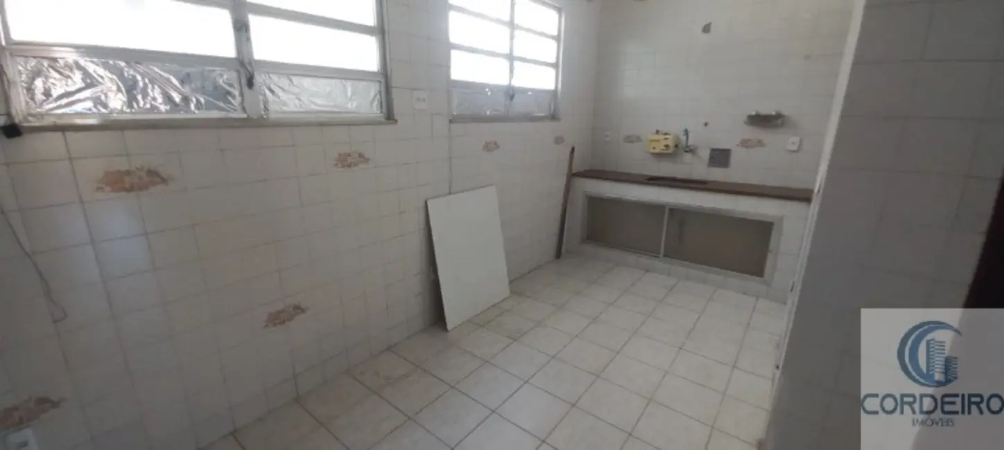 Casa com 4 quartos à venda, 345m2 em Vila São Luís, Duque De Caxias - RJ - imagem 9 Foto 9 de Casa com 4 quartos à venda, 345m2 em Vila São Luís, Duque De Caxias - RJ
