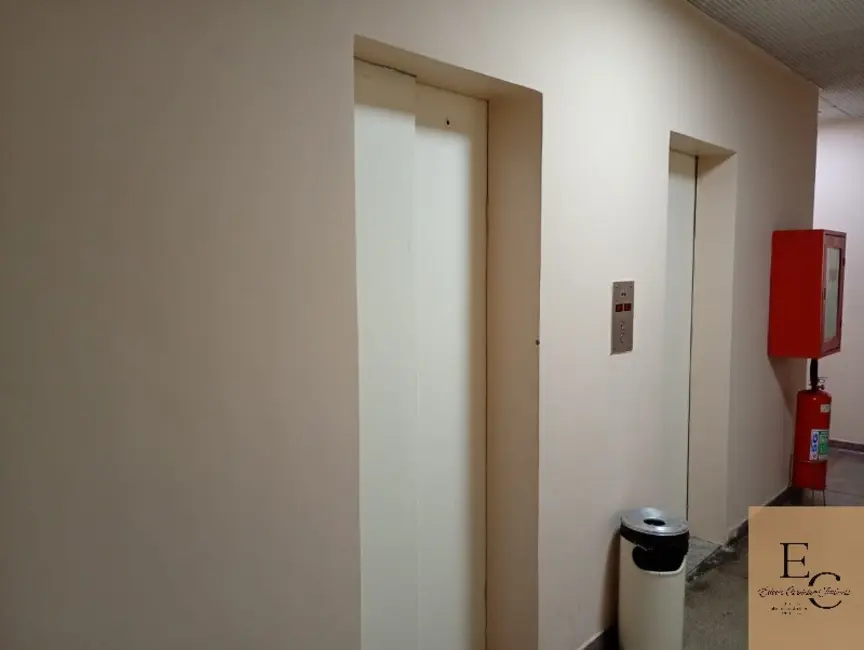 Sala Comercial à venda, 25m2 em Jardim Vinte e Cinco de Agosto, Duque De Caxias - RJ - imagem 4 Foto 4 de Sala Comercial à venda, 25m2 em Jardim Vinte e Cinco de Agosto, Duque De Caxias - RJ