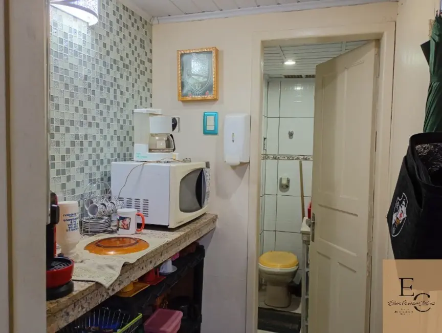 Sala Comercial à venda, 25m2 em Jardim Vinte e Cinco de Agosto, Duque De Caxias - RJ - imagem 9 Foto 9 de Sala Comercial à venda, 25m2 em Jardim Vinte e Cinco de Agosto, Duque De Caxias - RJ