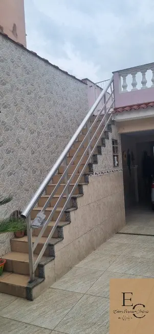 Casa com 2 quartos à venda, 156m2 em Olavo Bilac, Duque De Caxias - RJ - imagem 6 Foto 6 de Casa com 2 quartos à venda, 156m2 em Olavo Bilac, Duque De Caxias - RJ