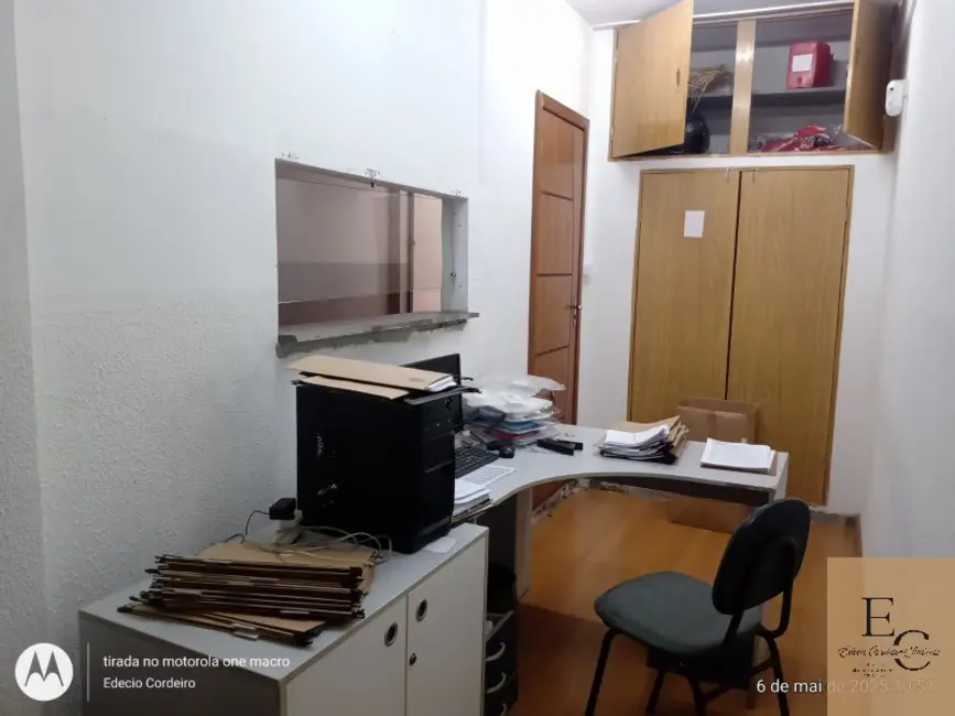 Sala Comercial à venda, 720m2 em Vila Paula, Duque De Caxias - RJ - imagem 5 Foto 5 de Sala Comercial à venda, 720m2 em Vila Paula, Duque De Caxias - RJ