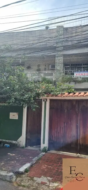 Casa com 3 quartos à venda, 191m2 em Engenho do Porto, Duque De Caxias - RJ - imagem 3 Foto 3 de Casa com 3 quartos à venda, 191m2 em Engenho do Porto, Duque De Caxias - RJ