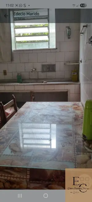 Casa com 3 quartos à venda, 170m2 em Centro, Duque De Caxias - RJ - imagem 4 Foto 4 de Casa com 3 quartos à venda, 170m2 em Centro, Duque De Caxias - RJ