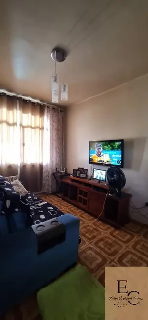 Casa com 3 quartos à venda, 155m2 em Parque Senhor do Bonfim, Duque De Caxias - RJ - imagem 9 Foto 9 de Casa com 3 quartos à venda, 155m2 em Parque Senhor do Bonfim, Duque De Caxias - RJ