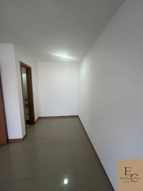 Apartamento com 2 quartos à venda, 77m2 em Parque Paulicéia, Duque De Caxias - RJ - imagem 6 Foto 6 de Apartamento com 2 quartos à venda, 77m2 em Parque Paulicéia, Duque De Caxias - RJ