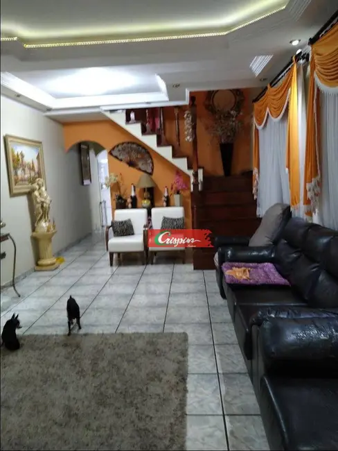 Sobrado com 4 quartos à venda, 125m2 em Parque Continental II, Guarulhos - SP - imagem 8 Foto 8 de Sobrado com 4 quartos à venda, 125m2 em Parque Continental II, Guarulhos - SP