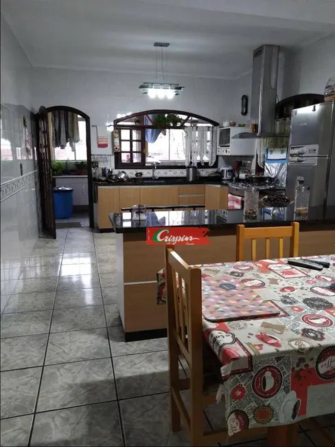 Sobrado com 4 quartos à venda, 125m2 em Parque Continental II, Guarulhos - SP - imagem 4 Foto 4 de Sobrado com 4 quartos à venda, 125m2 em Parque Continental II, Guarulhos - SP