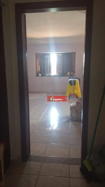 Foto 9 de Sobrado com 3 quartos à venda, 250m2 em Jardim Santa Cecília, Guarulhos - SP