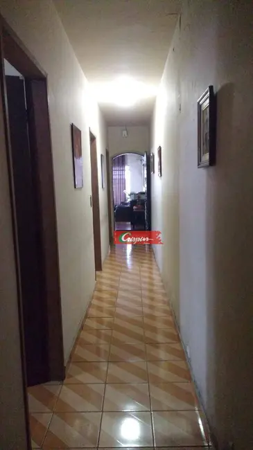 Foto 6 de Casa com 3 quartos à venda, 320m2 em Vila Milton, Guarulhos - SP