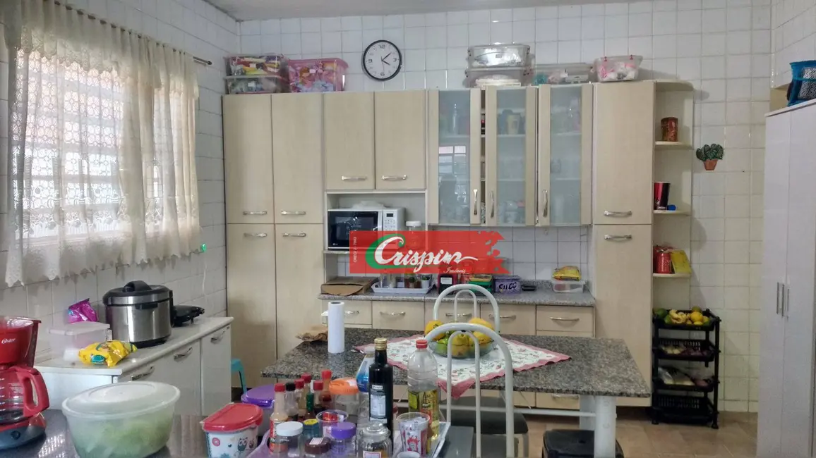 Foto 8 de Casa com 3 quartos à venda, 320m2 em Vila Milton, Guarulhos - SP