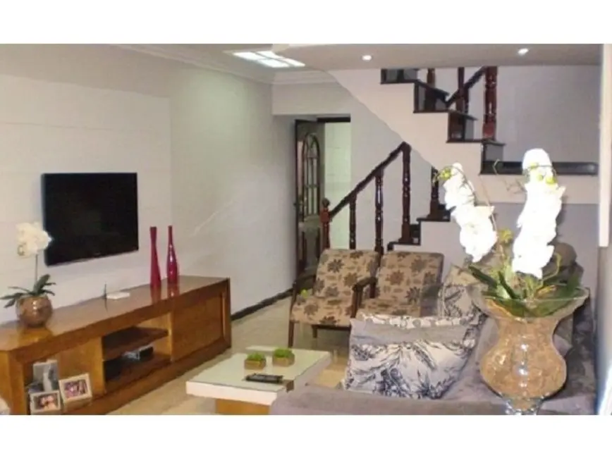 Foto 4 de Sobrado com 3 quartos à venda, 125m2 em Parque Renato Maia, Guarulhos - SP