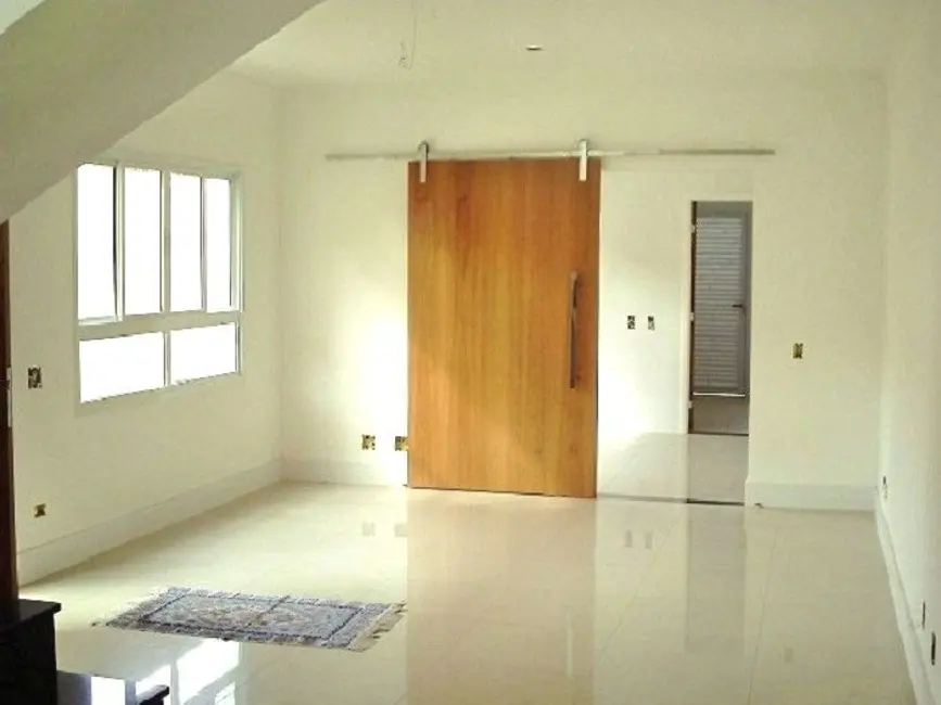 Foto 2 de Sobrado com 3 quartos à venda, 350m2 em Vila Rosália, Guarulhos - SP